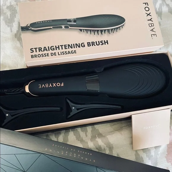 FoxyBae Hair straightening brush Amazon.com : FoxyBae Hottie Hot Ceramic Tourmaline Hair  main image 3